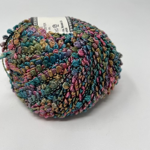 Muench Yarns Fabu M4303 Rainbow Multicolor Boucle 50g French - Picture 3 of 8