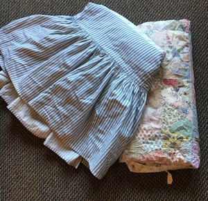 matching crib and twin bedding