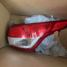 FORD KUGA MK2 OUTER TAIL LIGHT REAR RIGHT DRIVERS SIDE CV44-13404-BG 2013-2016