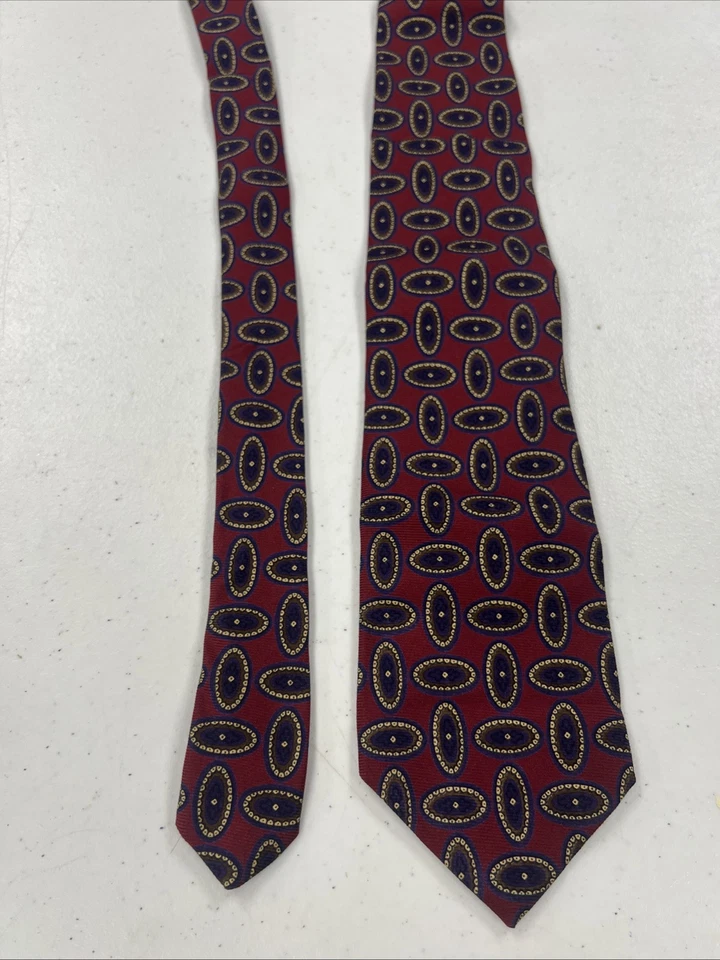 Paul Stuart Men's Burgundy Red Geometric Silk Neck Tie $198 - Image 2 of 4