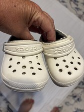 Child Crocs White Clog Sandals Size C 4 Unisex
