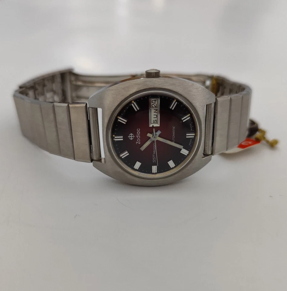 Zodiac NOS Ref 862 613 2168 Automatic Cal 86 Men's Watch - Image 4 of 4