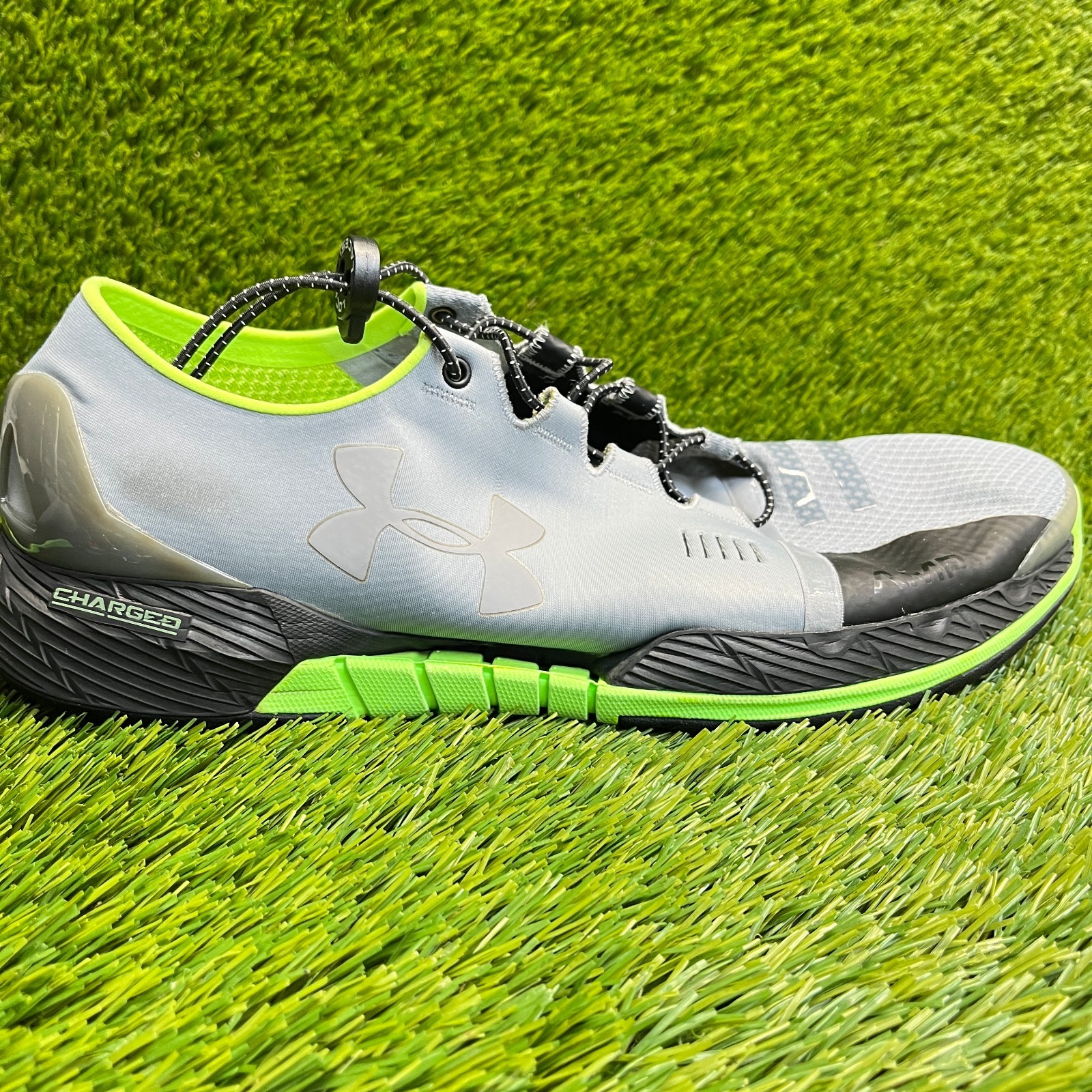 Under Armour SpeedForm AMP Mens Size 13 Gray Athletic Running Shoes Sneakers