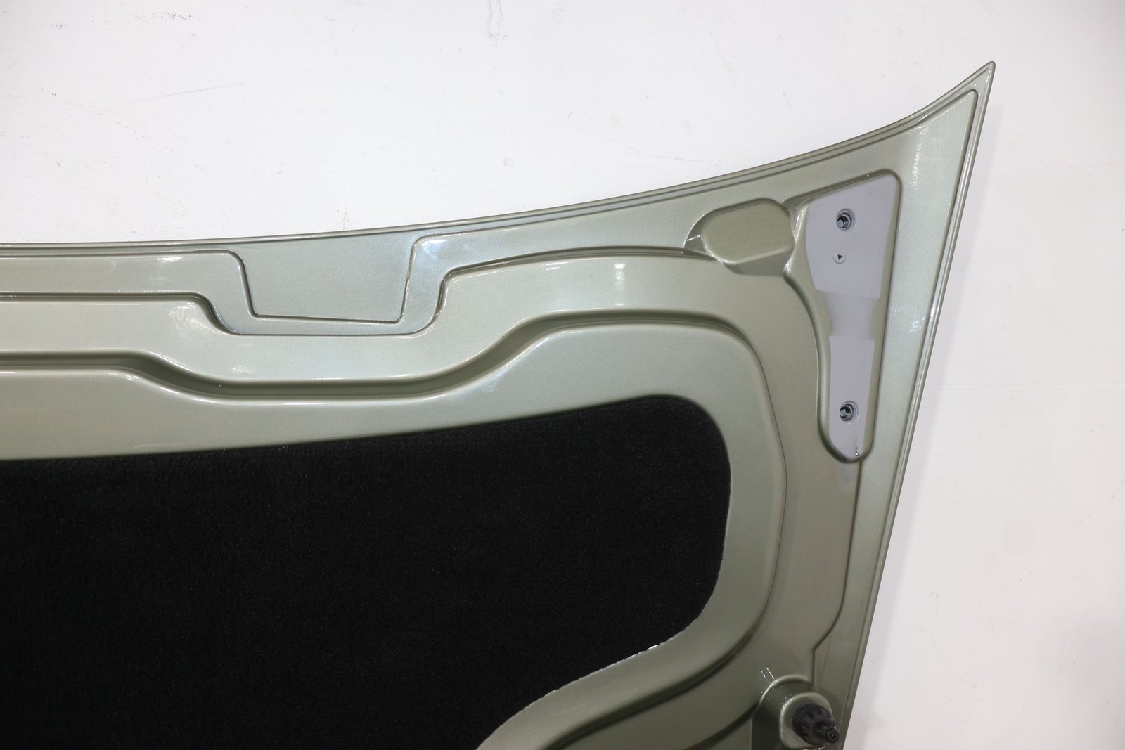 Aston Martin V8 Vantage 2009 Condenser compartment lids Set