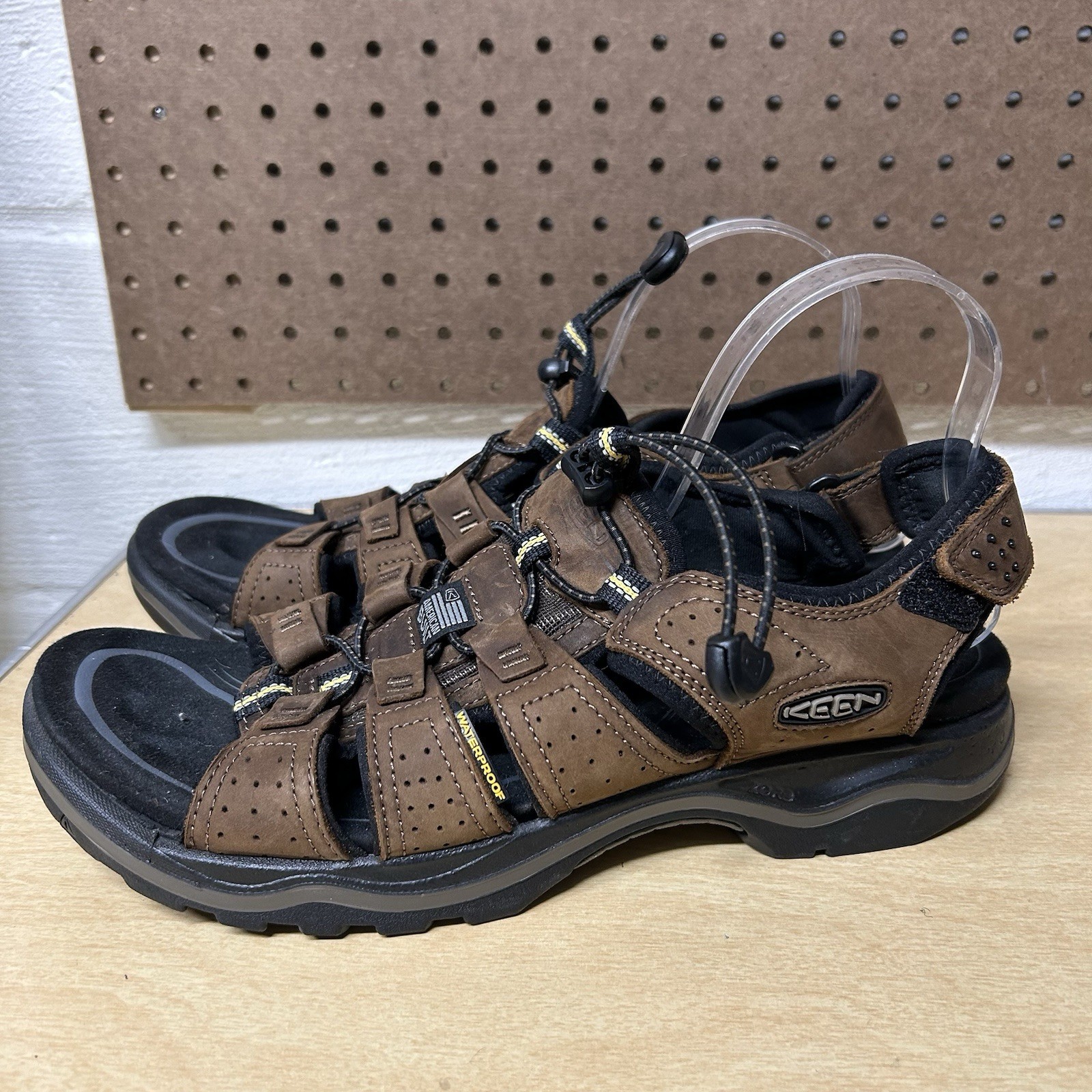 Sandali Keen uomo 11 Rialto escursionismo pelle marrone punta aperta 1016835