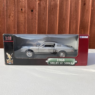 Road Signature 1/18 Scale Shelby Mustang GT-500 KR 1968 Grey/Black YAT MING