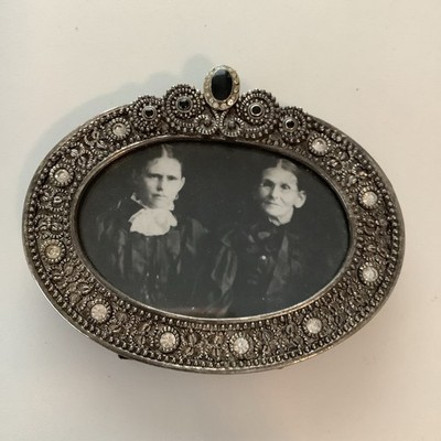 Green Tree Gallery Antique-style Silvertone Oval Picture Frame Ornate Filigree &