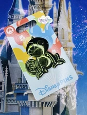 Disney Parks 2025 Ballon Tangled Pascal Chameleon OE Pin