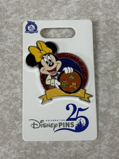 DISNEY PIN MINNIE MOUSE CELEBRATING 25 YEARS OF PIN TRADING - NEW ON CARD
