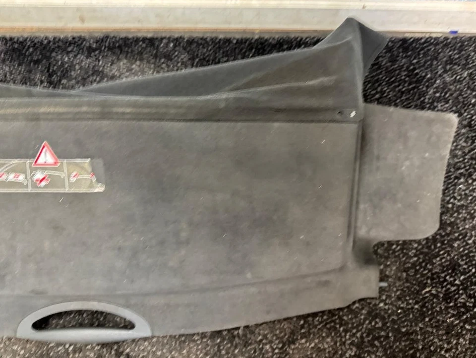 MERCEDES-BENZ SL500 SL55 R230 2003-2006 MALETERO CUBIERTA CARGA ORIGINAL FABRICANTE ORIGINAL PIEZA USADA Foto 4 de 4