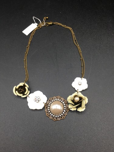 Collar Park Lane Jewelry J'Adore 5 Flores Perla, Madre Perla Nuevo Con Etiqueta - Imagen 1 de 8