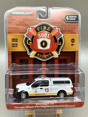 Ford F-150 Illionois Fire Department Aviation Division 1:64 Greenlight OVP NEU - Picture 1 of 4