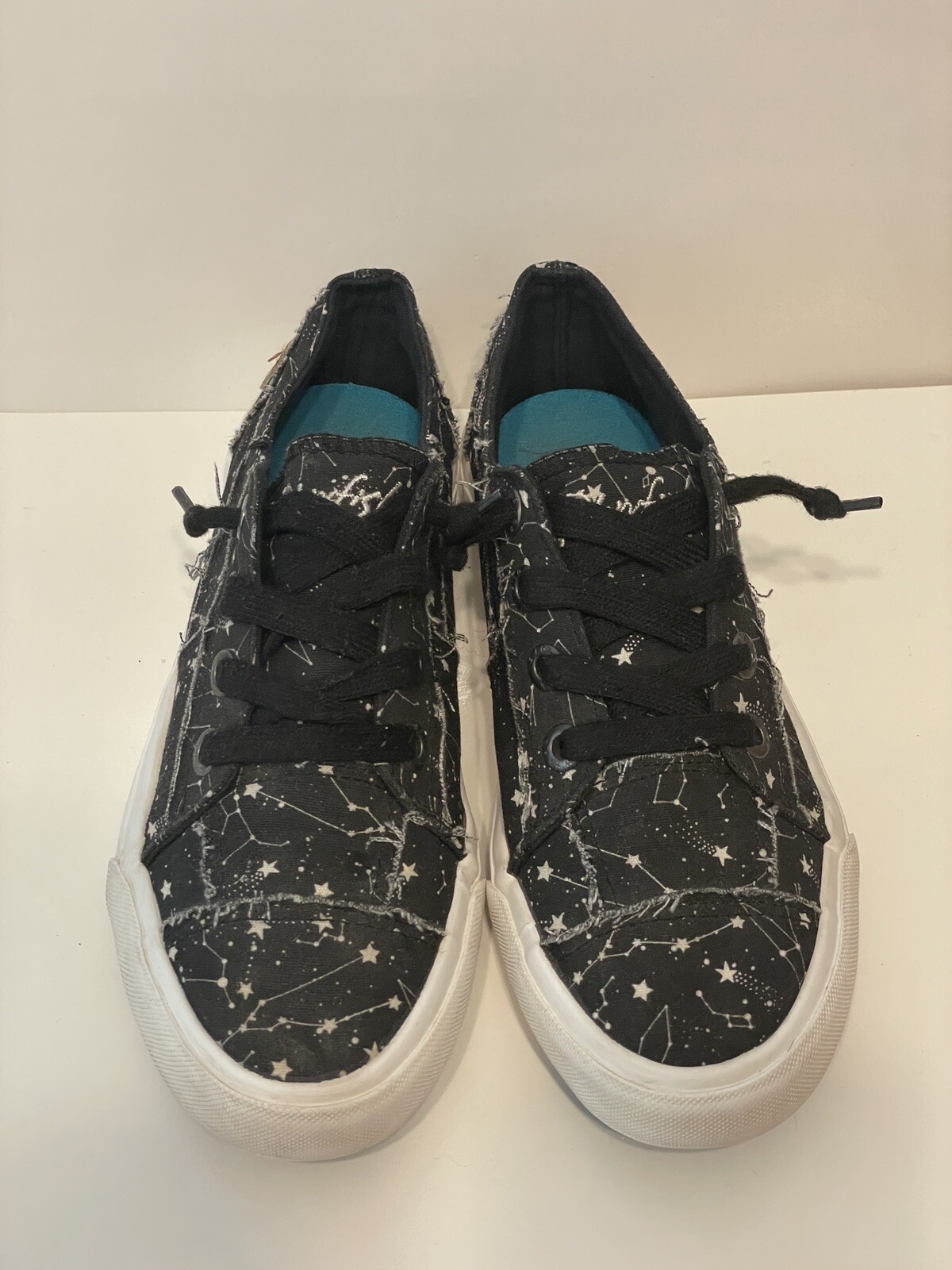 Blowfish Malibu ZS001 Constellation Slip on Shoe Women's Size 6.5 eBay