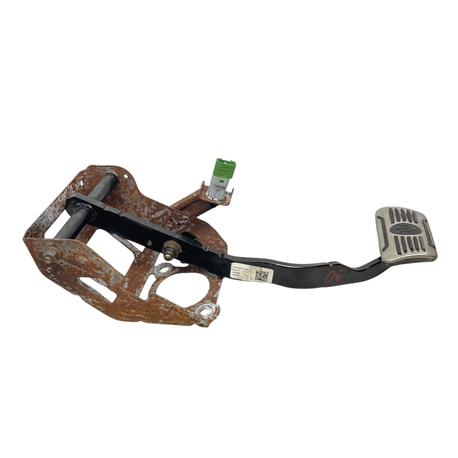 2014-2019 Maserati Ghibli M157 Brake braking pedal w/ pad OEM 06700311050