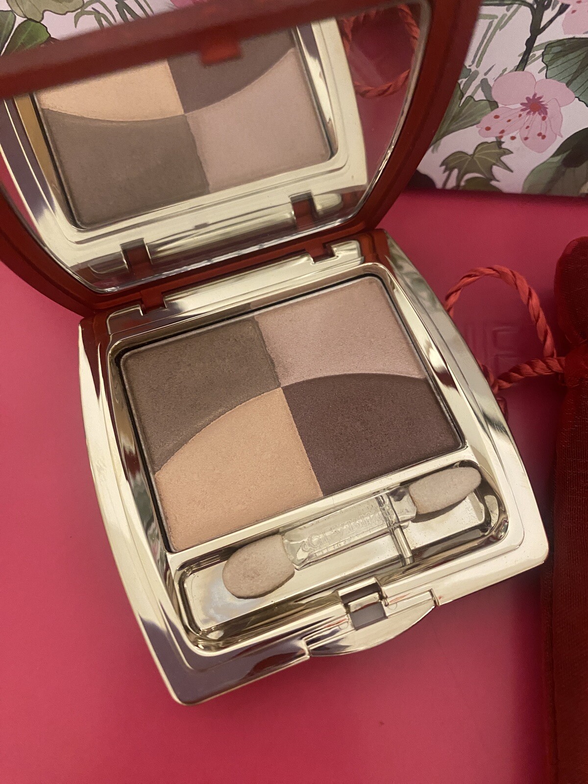 CLARINS PARIS COLOUR QUARTET 02 NUDE SHIMMERS 8G EYESHADOW PALETTE