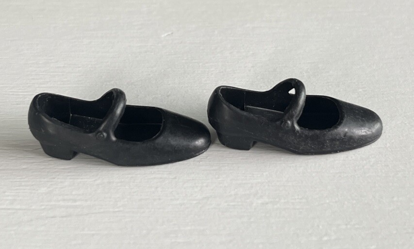 Classic BLACK Mary Jane SHOES Fit Vintage Ideal TAMMY / MISTY Dolls