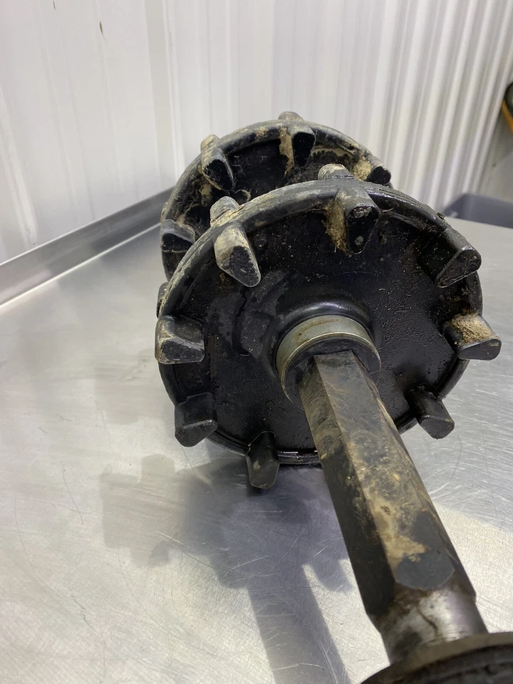 89 90 88 SKI-DOO MACH 1 583 Formula DRIVERS DE PISTA RUEDAS MOTRICES EJE 414-6639 Foto 3 de 4