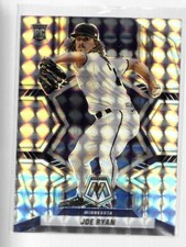 JOE RYAN 2022 PANINI MOSAIC PRIZM VARIATION ROOKIE CARD #232