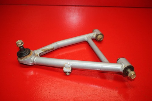 Kawasaki Lakota 300 1996 Lakota300 parte superior derecha brazo y rótula - Imagen 6 de 9