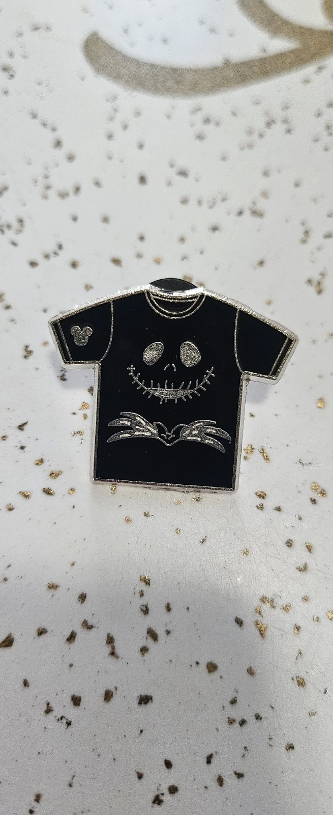 Jack Skellington T-Shirt Hidden Mickey Mouse Trading Pin Walt Disney World