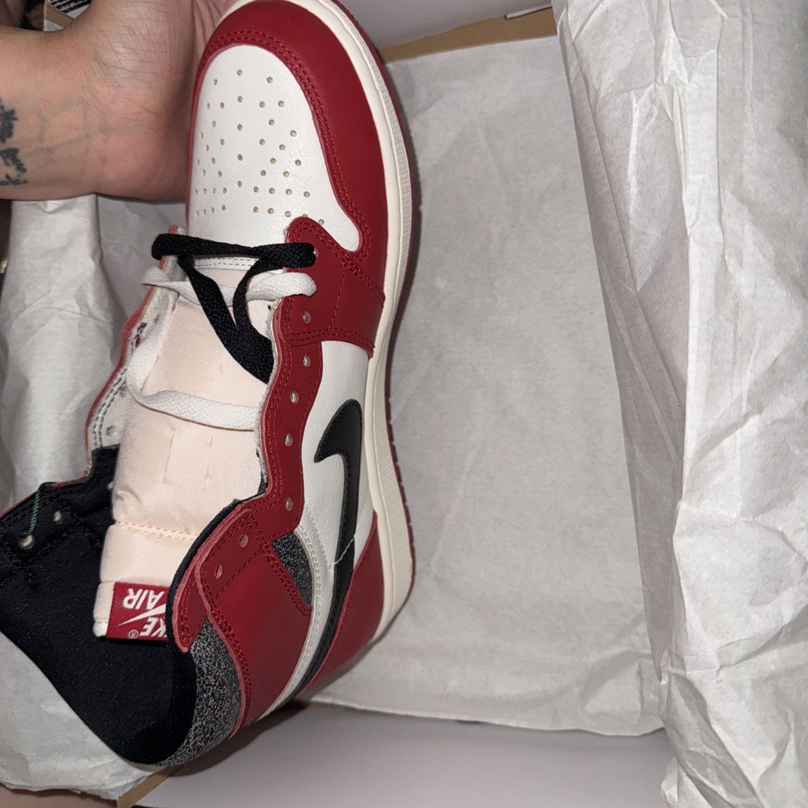 SAOLA Air Jordan 1 Lost and Found Chicago taglia 9 5