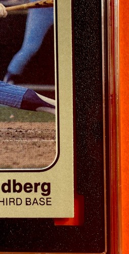 1983 Fleer #507 Ryne Sandberg RC SGC 9.5 MINT+ CENTERED W/SCRATCH FREE CARD CASE - Picture 4 of 6