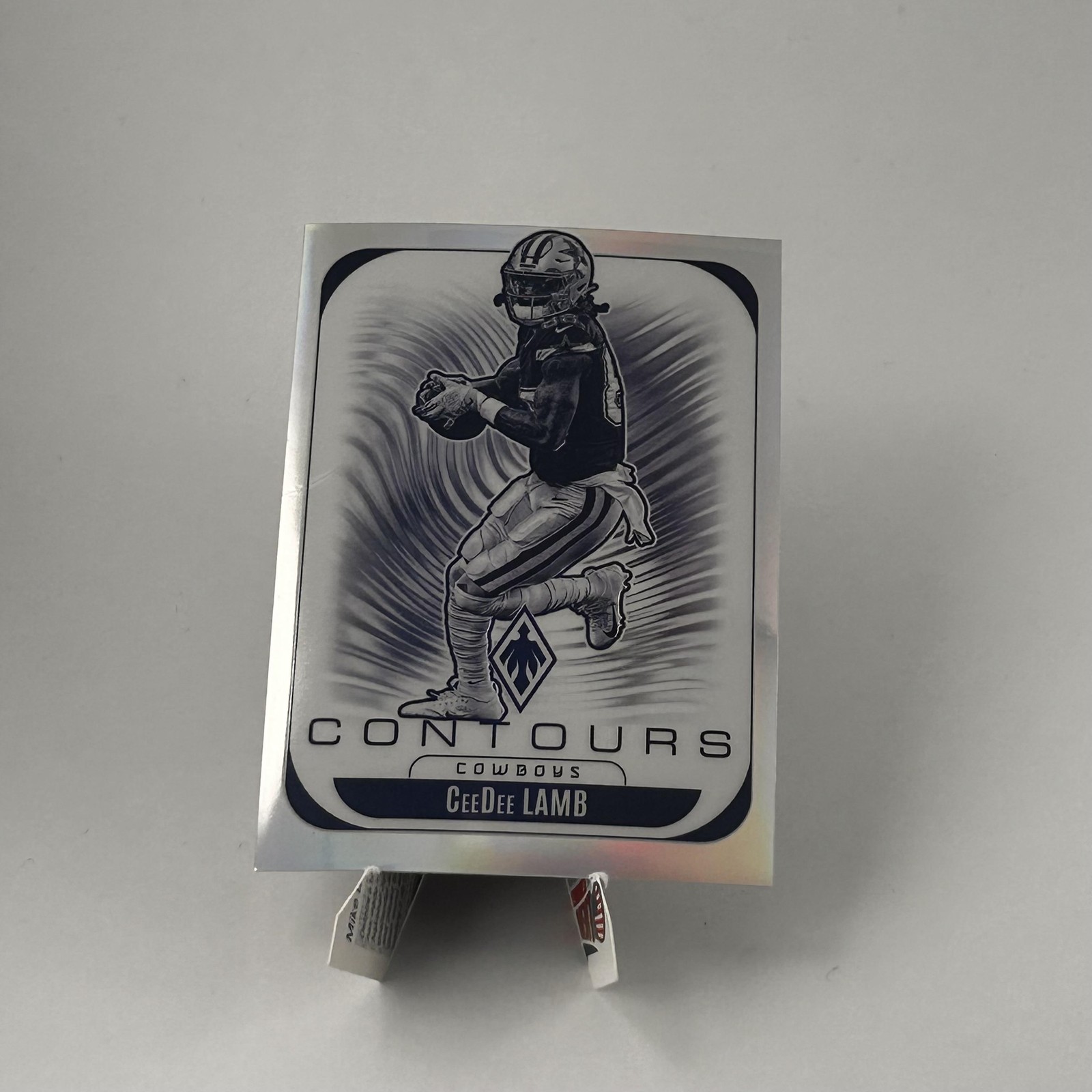 2025 Panini Phoenix #9 CeeDee Lamb Contours