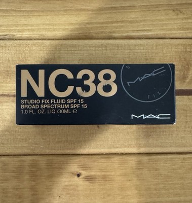 MAC NC38 Studio Fix Fluid Foundation BNIB