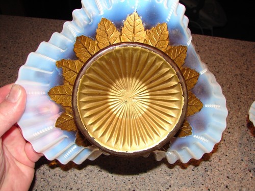 (2) Antique Northwood Glass Gold Feathered Opalescent Ruffled Bowls Nice Colors! - Picture 5 of 11
