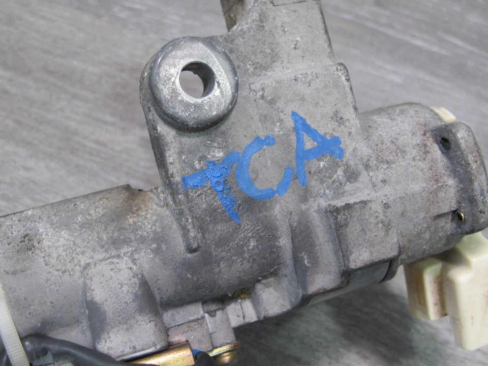 🥇94-96 TOYOTA CRESTA JZX90 IGNITION SWITCH DOOR TRUNK GLOVE BOX LOCK KEY SET - Image 2 of 4