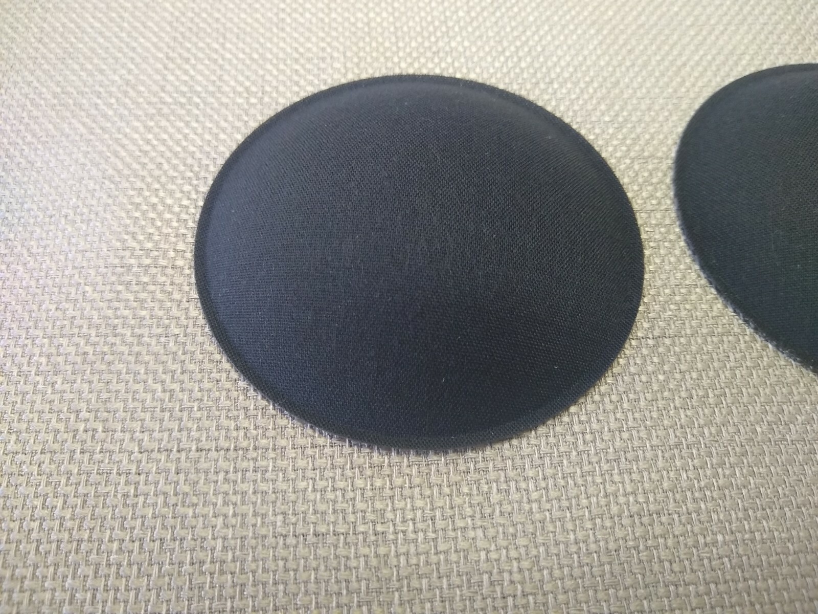 2 7/8" CLOTHFABRICSCREEN SPEAKER DUST CAP PAIR (2) // LIP UP // 73mm