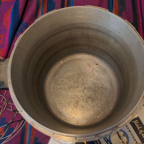 Vintage Maid of Honor 21 QT. Heavy Cast Aluminum Pressure Cooker Canner Pot - Picture 11 of 17