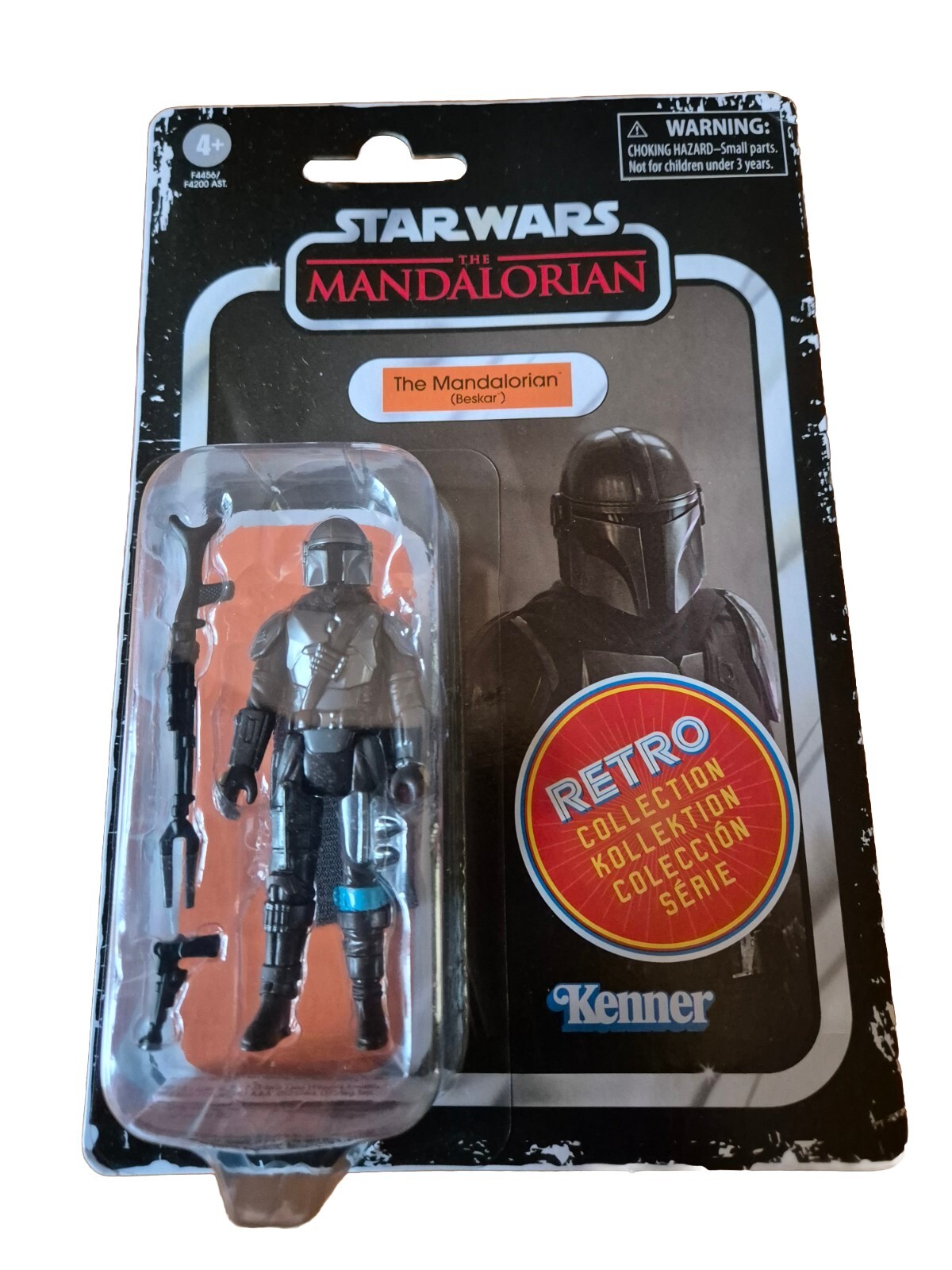 Star Wars Retro Collection The Mandalorian Beskar Armour Action Figure