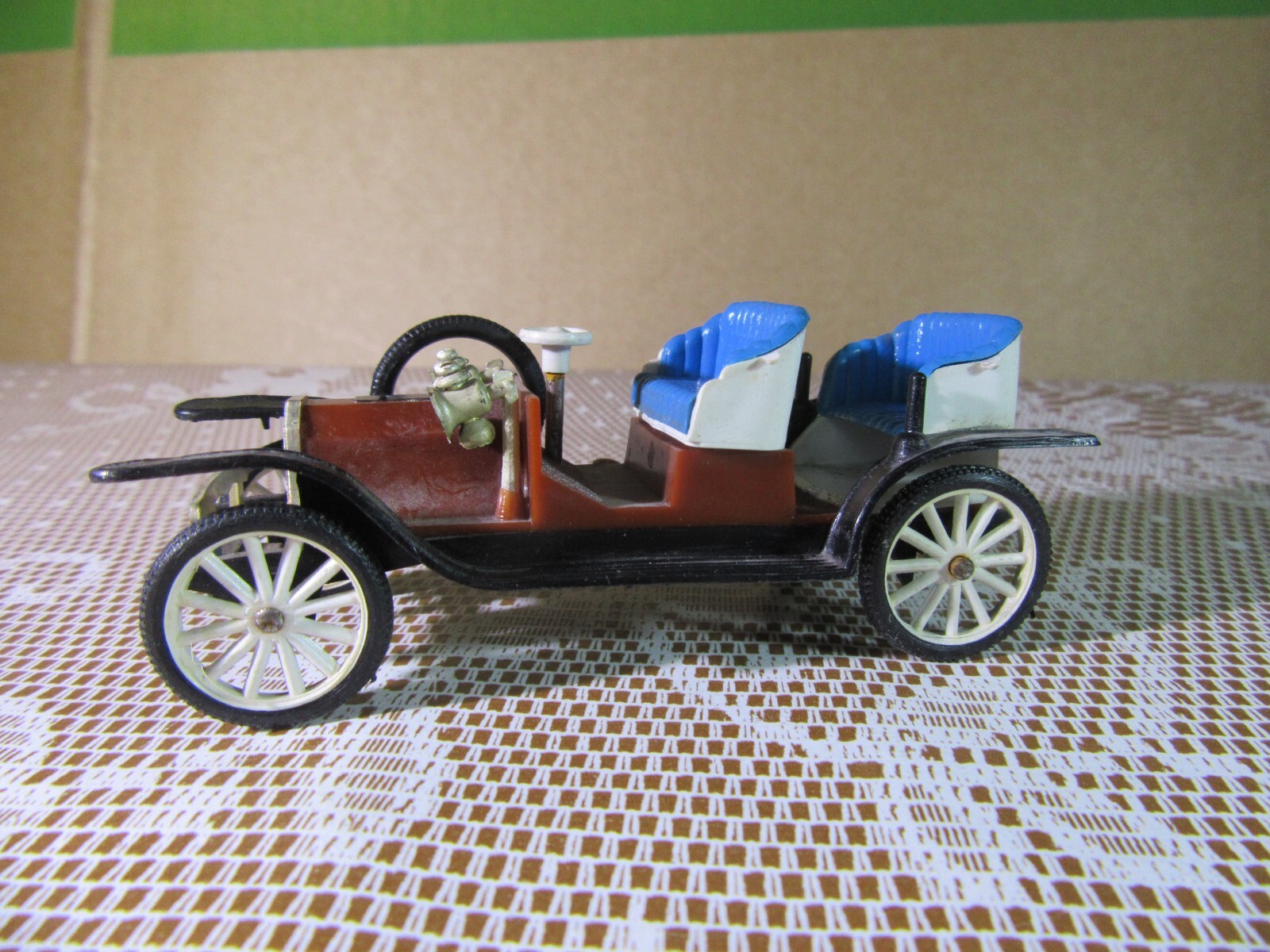 Picture 4 of 7