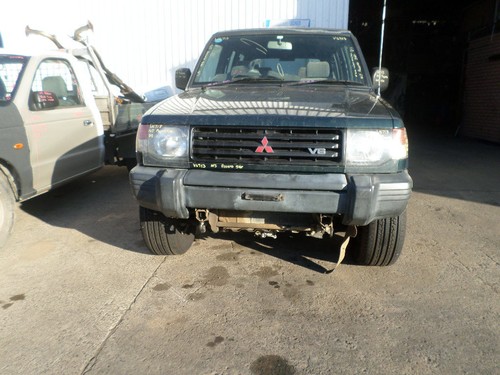 1996 Mitsubishi NJ Pajero LH Tail Light (Body) S/N# V6713 BG8726 - Picture 3 of 5