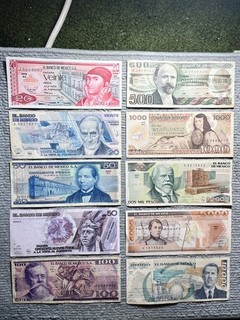 Mexico Nice vintage Set Of Pesos Banknotes