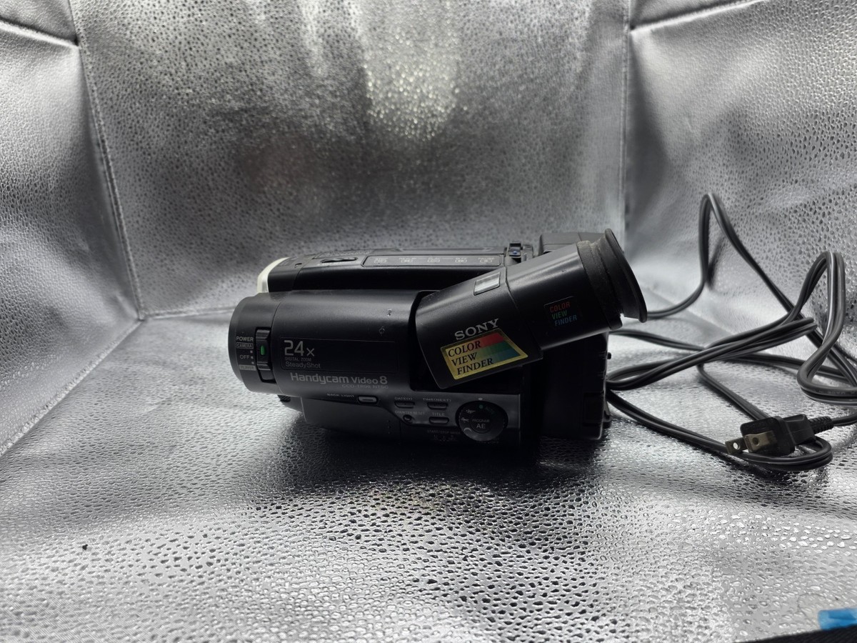 Sony CCD-TR98 Stereo 8mm Video8 Camcorder Camera VCR Player Video