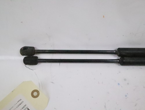 Verins hayon occasion CITROEN C3 I Phase 1 - 1.4HDI 8v 70ch - Photo 2/3