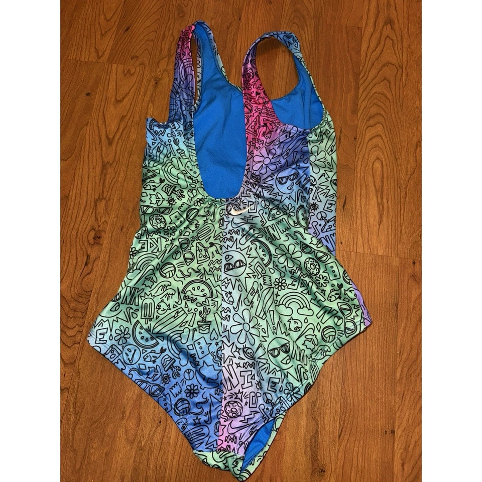 Nike NESSE742 Niños Multi Sólido Rápido Una Pieza Traje de Baño Talla Grande Foto 3 de 3