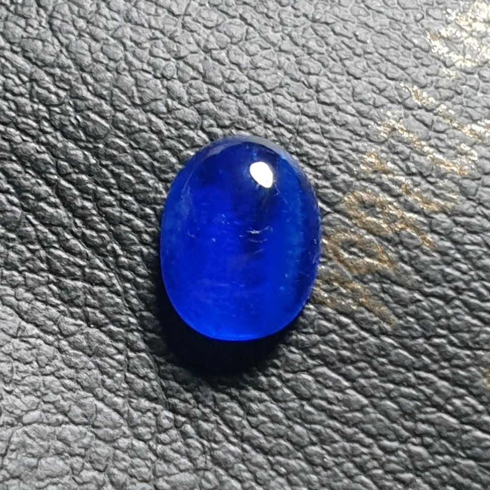 Gema Hauyne azul rara natural de 1,95 crts de Badakshan  Foto 3 de 4