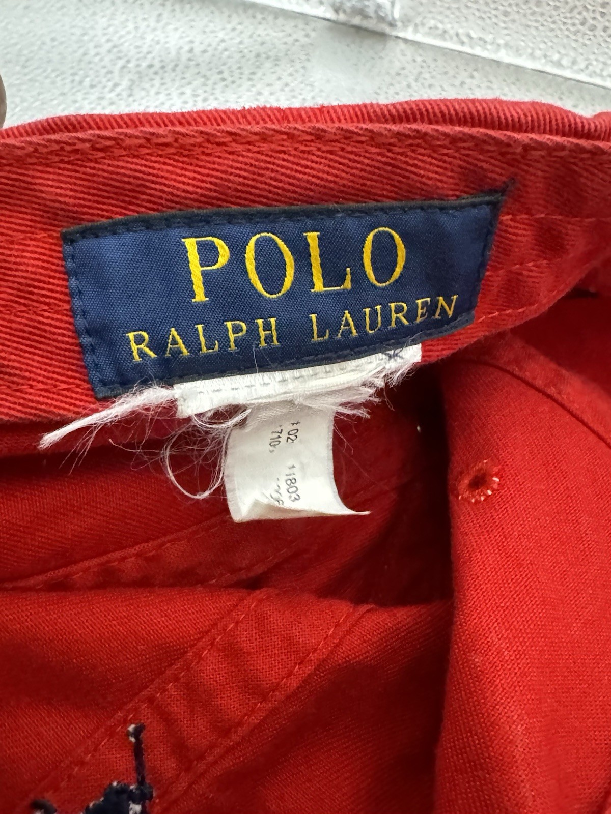 Polo Ralph Lauren cappello berretto cinturino schiena rosso piccolo pony cotone papà casual