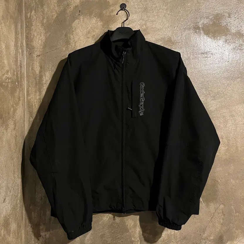 Codegraphy Windbreaker Jacket Men L Outdoor Light… - image 9