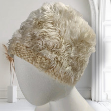 Vintage 1960s Ivory Faux Fur Toque Hat Apr s Ski Winter Resort Chic