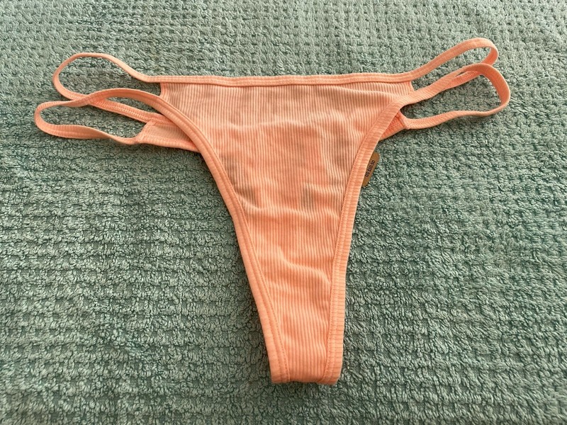 Victoria Secret Panties Thong Peachy 55 Percent Cotton Xl