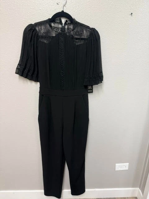 Женский комбинезон Express XS черный плиссированный кружевной с деталями развевающийся рукав сзади на молнии - Изображение 2 из 4