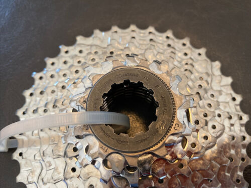Shimano CS-HG50-9 Cassetta 9 Velocità 11-34T, Catena CN-HG73 - Foto 3 di 7