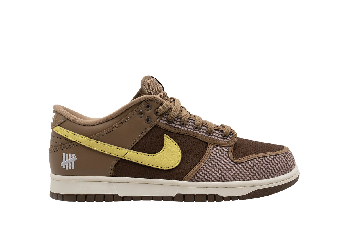 Nike Dunk Low SP x Undefeated Brown