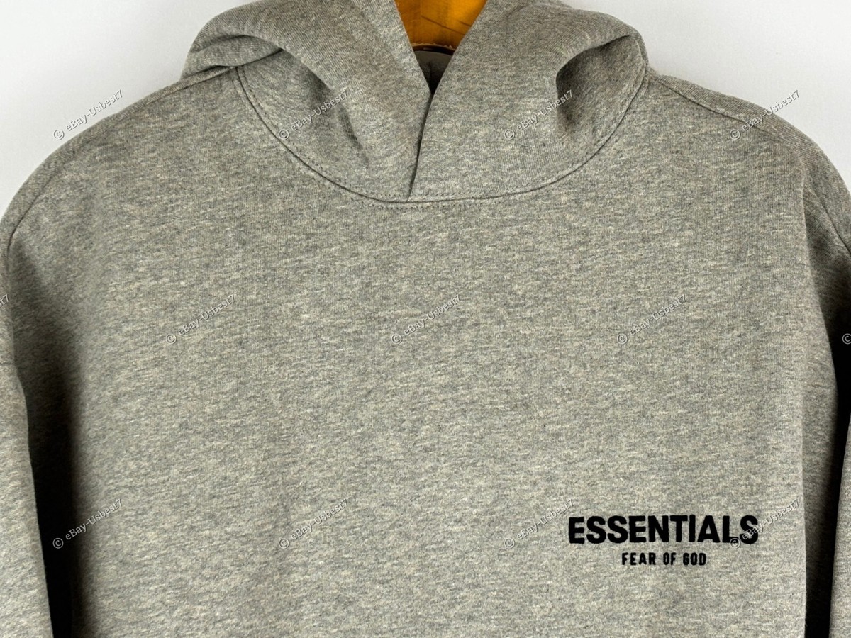 ろ*ん様 FEAR OF GOD ESSENTIALS Hoodie Oatme s-l1200.jpg
