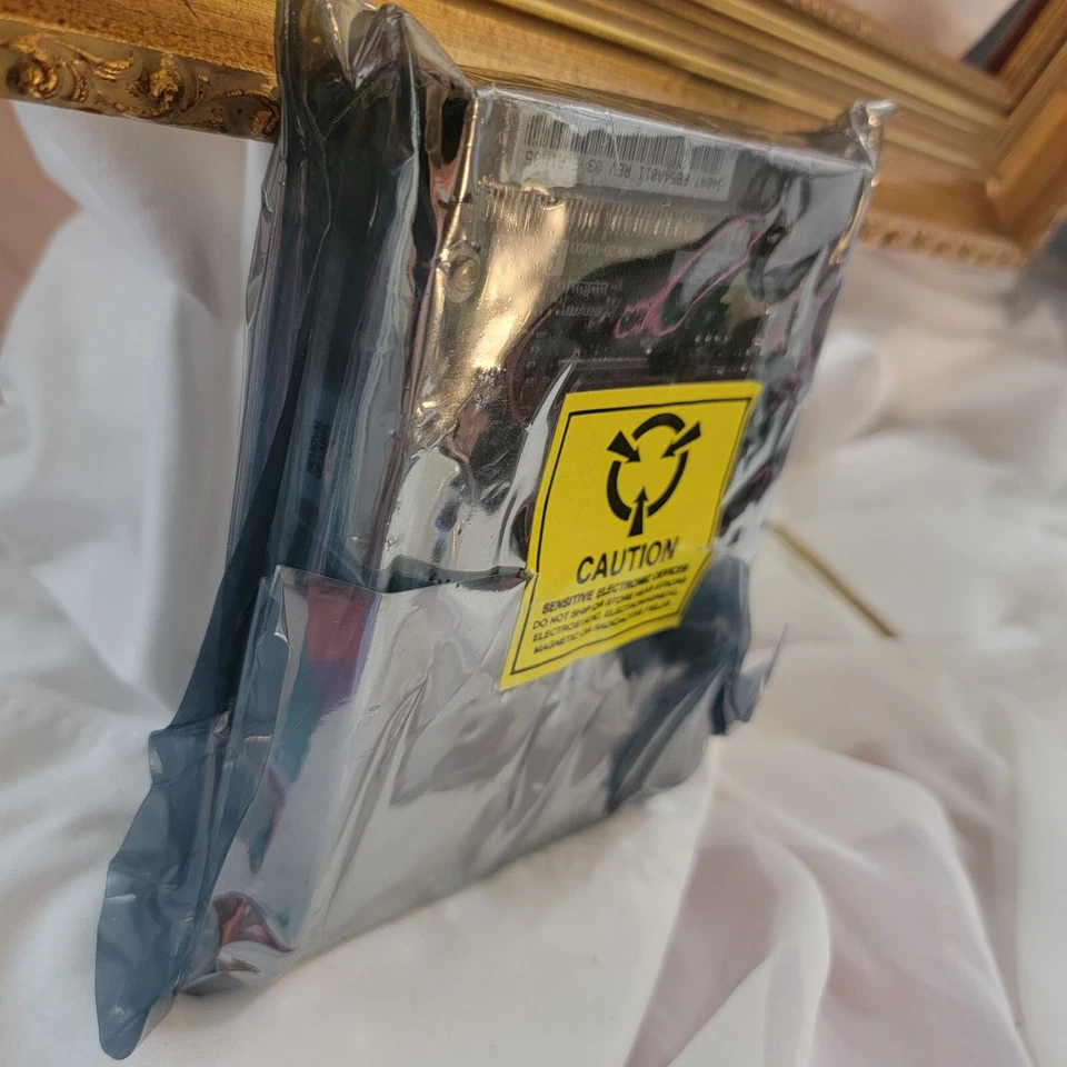 Sealed QUANTUM FIREBALL Computer HARD DRIVE Hardware  -Pls see photos for specs - Image 3 of 4