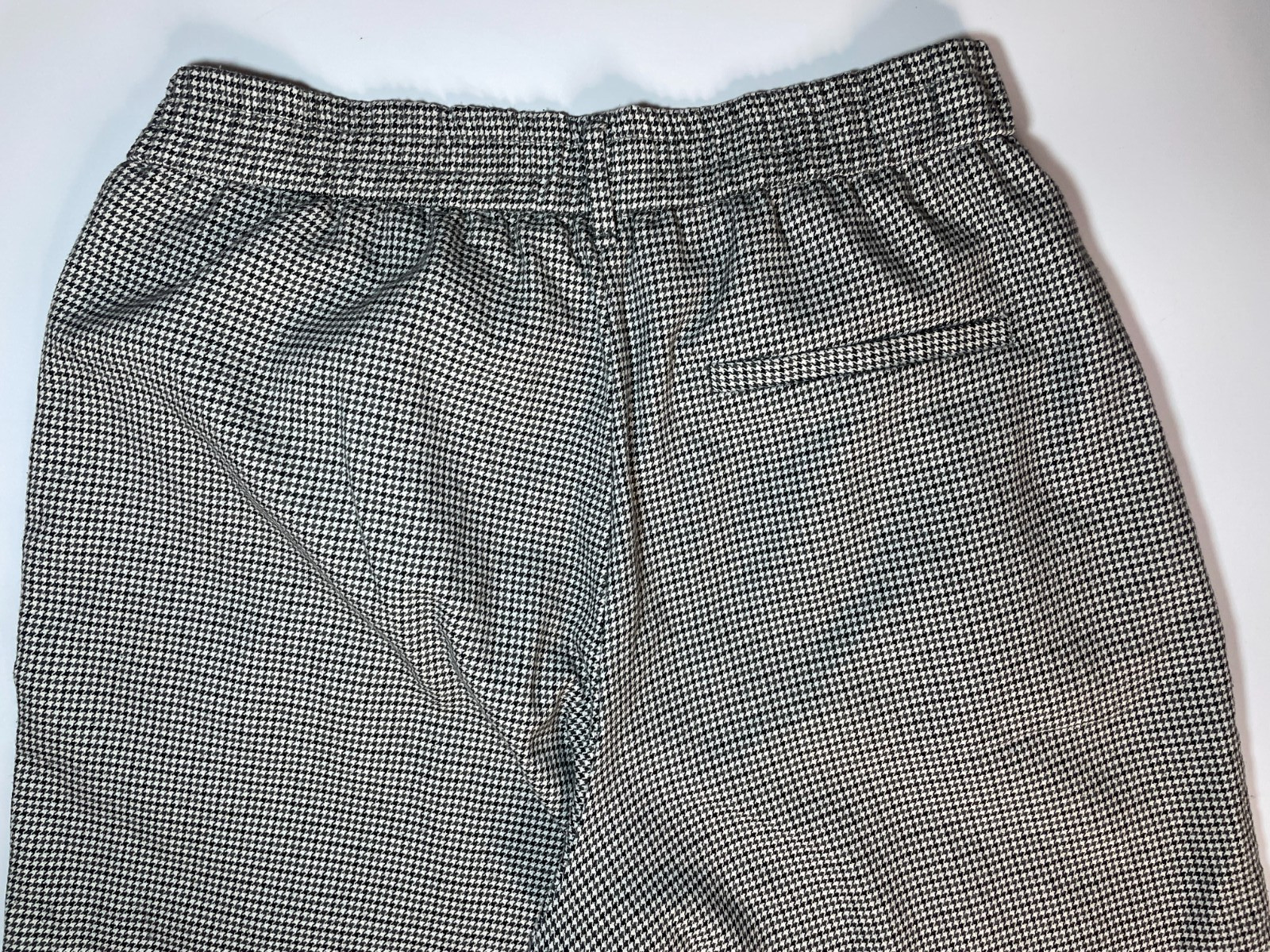 Zara Trafaluc Trousers Womens Size Medium Black White Houndstooth Capri Cropped  thumbnail 13